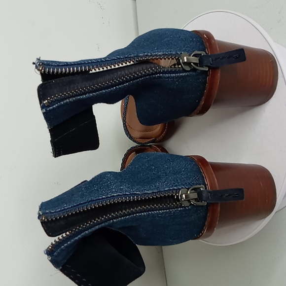 Frye - Denim and Blue Suede Stacked Heel Sandals - 10 - Picture 4 of 16